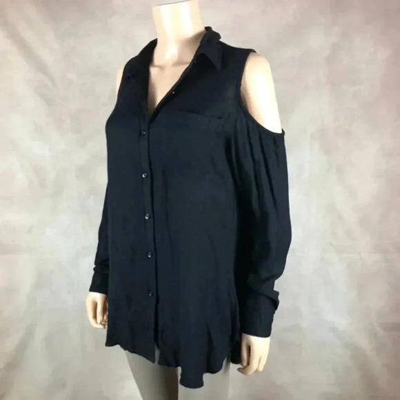 Urban Outfitters Cold-Shoulder Button Front Top MEDIUM - Picture 2 of 6